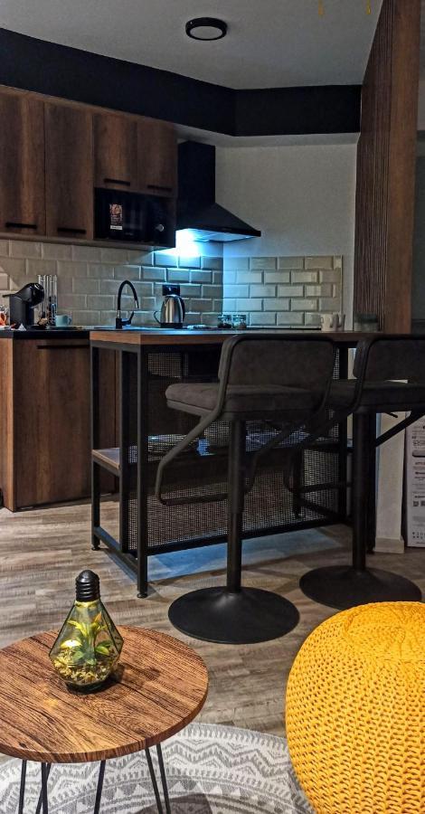 Malac-New Equipped Studio Apartment Within The City Core 诺威萨 外观 照片